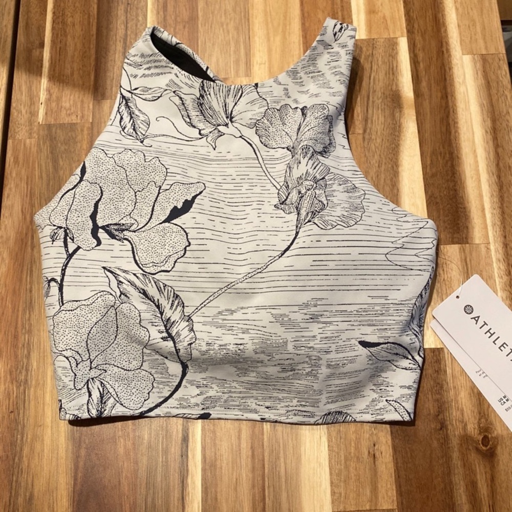 Athleta Conscious Crop A-C